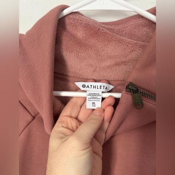 Athleta Cozy Karma Asymmetrical Pullover in Palermo Pink, Size Extra Large XL - Picture 4 of 15
